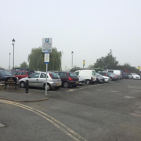 The Royal Hop Pole Wetherspoon Tewkesbury Exteriér fotografie